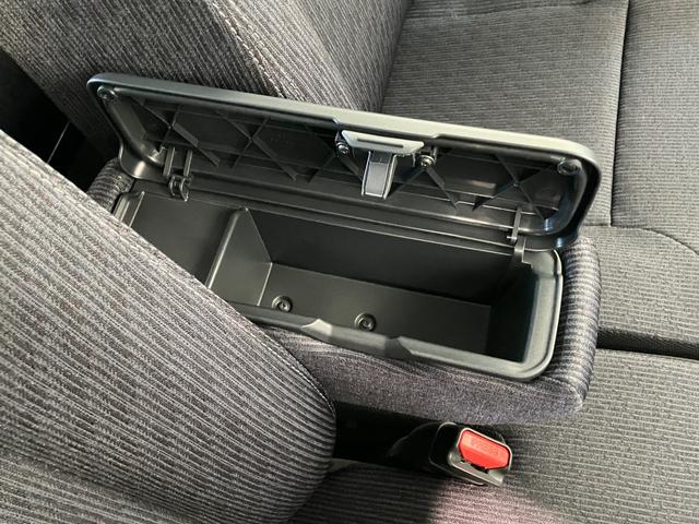 ムーヴＲＳ　レーダークルコン　両側パワスラ　届出済未使用車衝突被害軽減ブレーキ　コーナーセンサー　バックカメラ（ナビ装着時用）　両側電動スライドドア　ＬＥＤ　オートライト　オートエアコン　電動パーキングブレーキ　レーダークルーズコントロール　エコアイドル（滋賀県）の中古車