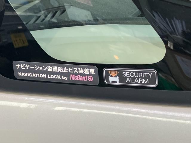 ムーヴキャンバスＧメイクアップＳＡ２　フルセグナビ　Ｐカメラ　両側パワスラ衝突被害軽減ブレーキ　フルセグナビ　パノラマカメラ　ＤＶＤ再生　Ｂｌｕｅｔｏｏｔｈ　ＵＳＢ　両側電動スライドドア　ＬＥＤヘッドライト　オートライト　オートエアコン　電動格納式ミラー　エコアイドル（滋賀県）の中古車