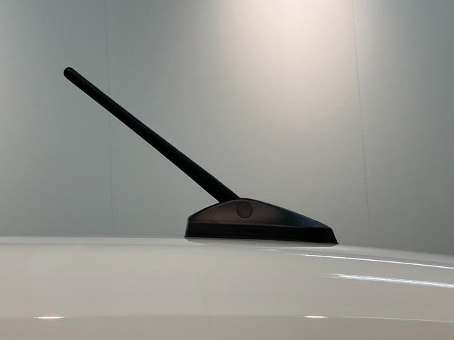 ハイゼットカーゴクルーズターボ コーナーセンサー スマートキー LED衝突被害軽減ブレーキ スマアシ コーナーセンサー ターボ スマートキー 前席パワーウインドウ CDステレオ 両側スライドドア LEDヘッドライト オートライト 電動格納式ミラー マニュアルエアコン(滋賀県)の中古車