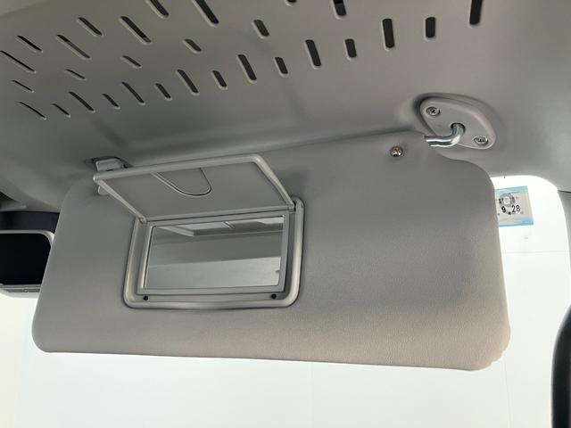 ハイゼットカーゴクルーズターボ コーナーセンサー スマートキー LED衝突被害軽減ブレーキ スマアシ コーナーセンサー ターボ スマートキー 前席パワーウインドウ CDステレオ 両側スライドドア LEDヘッドライト オートライト 電動格納式ミラー マニュアルエアコン(滋賀県)の中古車