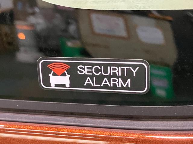 ムーヴＸ　９型ディスプレイオーディオ　フルセグ　バックカメラ衝突被害軽減ブレーキ　コーナーセンサー　９型ディスプレイオーディオ　フルセグ　バックカメラ　Ｂｌｕｅｔｏｏｔｈ　ＵＳＢ　左側電動スライドドア　ＬＥＤ　ワイヤレス充電器　スマートキー　エコアイドル（滋賀県）の中古車