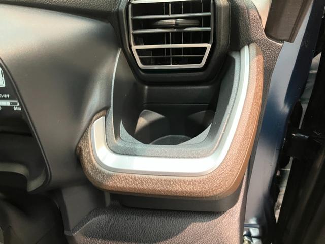 ムーヴＧ　スマートキー　左側電動スライドドア　届出済未使用車衝突被害軽減ブレーキ　コーナーセンサー　バックカメラ（ナビ装着時用）　左側電動スライドドア　ＬＥＤヘッドライト　オートライト　オートエアコン　電動パーキングブレーキ　スマートキー　エコアイドル（滋賀県）の中古車