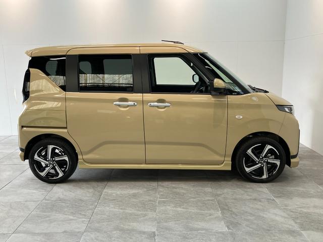 ムーヴＲＳ　フルセグナビ　バックカメラ　クルコン　届出済未使用車衝突被害軽減ブレーキ　コーナーセンサー　フルセグナビ　バックカメラ　ＤＶＤ再生　Ｂｌｕｅｔｏｏｔｈ　ＵＳＢ　両側電動スライドドア　ＬＥＤ　オートライト　オートエアコン　レーダークルーズコントロール（滋賀県）の中古車