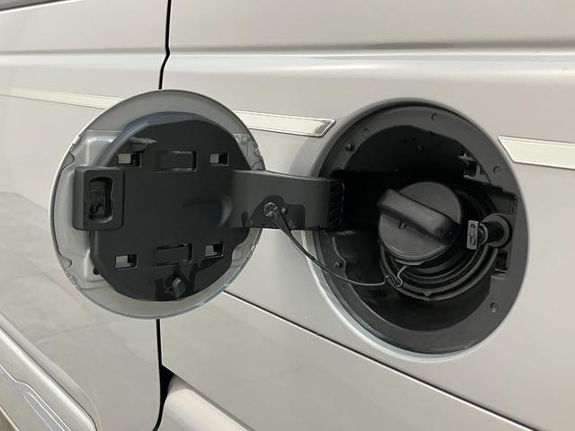 ムーヴキャンバスセオリーＧ　９型ディスプレイオーディオ　バックカメラ衝突被害軽減ブレーキ　コーナーセンサー　９型ディスプレイオーディオ　フルセグ　Ｂｌｕｅｔｏｏｔｈ　ＵＳＢ　バックカメラ　両側電動スライドドア　前席シートヒーター　ＬＥＤ　ワイヤレス充電器　エコアイドル（滋賀県）の中古車