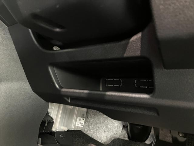 ムーヴキャンバスセオリーＧ　９型ディスプレイオーディオ　バックカメラ衝突被害軽減ブレーキ　コーナーセンサー　９型ディスプレイオーディオ　フルセグ　Ｂｌｕｅｔｏｏｔｈ　ＵＳＢ　バックカメラ　両側電動スライドドア　前席シートヒーター　ＬＥＤ　ワイヤレス充電器　エコアイドル（滋賀県）の中古車