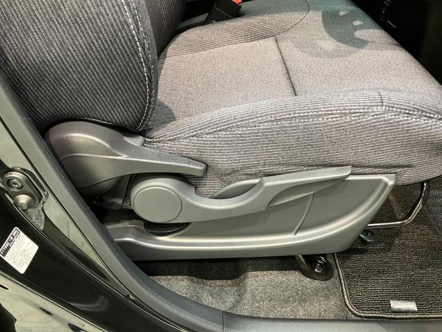 ムーヴＧ　左側電動スライドドア　スマートキー　ＬＥＤ衝突被害軽減ブレーキ　コーナーセンサー　バックカメラ（ナビ装着時用）　左側電動スライドドア　ＬＥＤヘッドライト　オートライト　オートエアコン　電動パーキングブレーキ　スマートキー　エコアイドル（滋賀県）の中古車