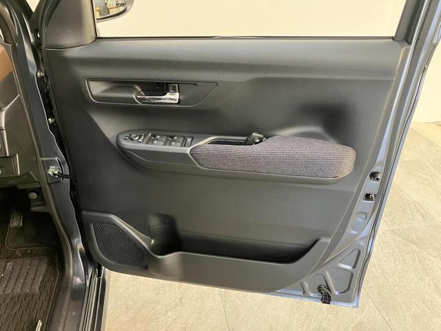 ムーヴＲＳ　両側電動スライドドア　レーダークルーズコントロール衝突被害軽減ブレーキ　コーナーセンサー　バックカメラ（ナビ装着時用）　両側電動スライドドア　ＬＥＤ　オートライト　オートエアコン　電動パーキングブレーキ　レーダークルーズコントロール　エコアイドル（滋賀県）の中古車