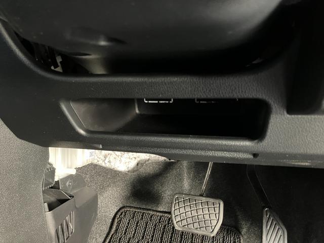 ムーヴＲＳ　両側電動スライドドア　レーダークルーズコントロール衝突被害軽減ブレーキ　コーナーセンサー　バックカメラ（ナビ装着時用）　両側電動スライドドア　ＬＥＤ　オートライト　オートエアコン　電動パーキングブレーキ　レーダークルーズコントロール　エコアイドル（滋賀県）の中古車