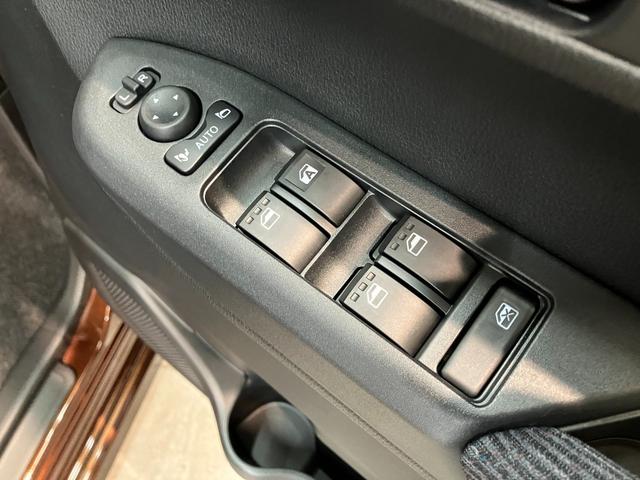 ムーヴRS フルセグナビ Bカメラ クルコン 届出済未使用車衝突被害軽減ブレーキ コーナーセンサー フルセグナビ バックカメラ DVD再生 Bluetooth USB 両側電動スライドドア LED オートライト オートエアコン レーダークルーズコントロール(滋賀県)の中古車