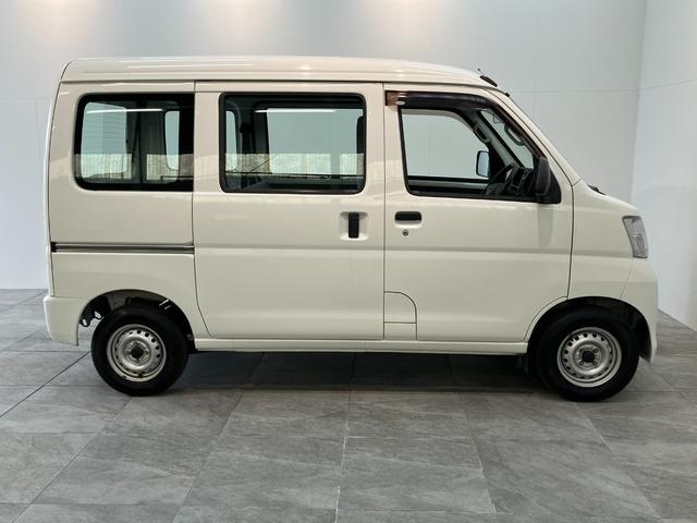 ハイゼットカーゴスペシャル AT車 AM/FMラジオ 走行4万8千キロAM/FMラジオ マニュアルエアコン マニュアルレベリング 両側スライドドア ハイルーフ(滋賀県)の中古車