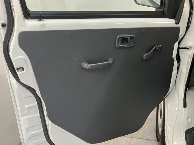 ハイゼットカーゴスペシャル AT車 AM/FMラジオ 走行4万8千キロAM/FMラジオ マニュアルエアコン マニュアルレベリング 両側スライドドア ハイルーフ(滋賀県)の中古車