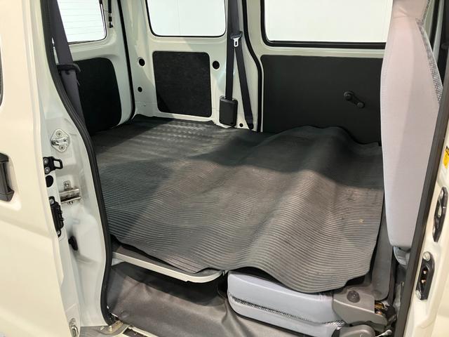 ハイゼットカーゴスペシャル AT車 AM/FMラジオ 走行4万8千キロAM/FMラジオ マニュアルエアコン マニュアルレベリング 両側スライドドア ハイルーフ(滋賀県)の中古車