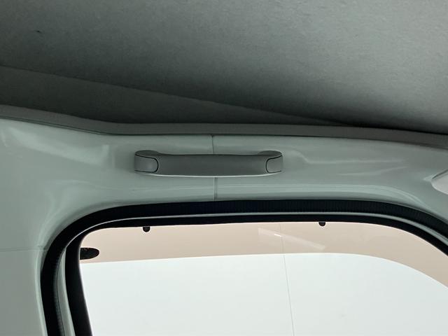 ハイゼットカーゴスペシャル AT車 AM/FMラジオ 走行4万8千キロAM/FMラジオ マニュアルエアコン マニュアルレベリング 両側スライドドア ハイルーフ(滋賀県)の中古車