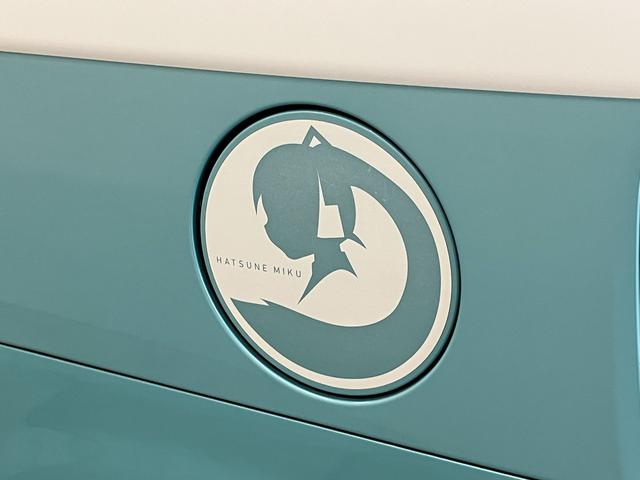 ムーヴキャンバスＧメイクアップＳＡ３　８型ナビ　初音ミクリミテッドＰＫＧ衝突被害軽減ブレーキ　８型フルセグナビ　パノラマカメラ　ＤＶＤ再生　Ｂｌｕｅｔｏｏｔｈ　ＵＳＢ　ドラレコ　ＥＴＣ　ＬＥＤヘッドライト　オートライト　オートエアコン　スマートキー　エコアイドル（滋賀県）の中古車