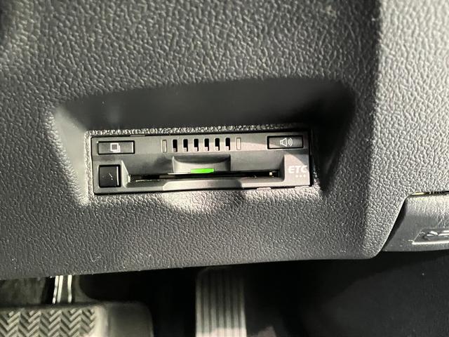 プリウスSセーフティプラス フルセグナビ バックカメラ ドラレコトヨタセーフティセンス フルセグナビ バックカメラ ドラレコ ETC DVD再生 Bluetooth クルーズコントロール LEDヘッドライト オートライト オートエアコン 電格ミラー ハイブリッド車(滋賀県)の中古車