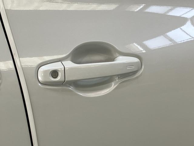 シエンタファンベースＧ　セーフティーエディション　ナビ　Ｐカメラトヨタセーフティセンス　コーナーセンサー　ワンセグナビ　パノラマカメラ　前後ドラレコ　ＥＴＣ　Ｂｌｕｅｔｏｏｔｈ　両側電動スライドドア　ハンドル＆シートヒーター　スマートキー　ＬＥＤ　電動格納式ミラー（滋賀県）の中古車