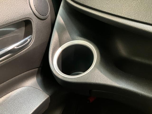 シエンタファンベースＧ　セーフティーエディション　ナビ　Ｐカメラトヨタセーフティセンス　コーナーセンサー　ワンセグナビ　パノラマカメラ　前後ドラレコ　ＥＴＣ　Ｂｌｕｅｔｏｏｔｈ　両側電動スライドドア　ハンドル＆シートヒーター　スマートキー　ＬＥＤ　電動格納式ミラー（滋賀県）の中古車