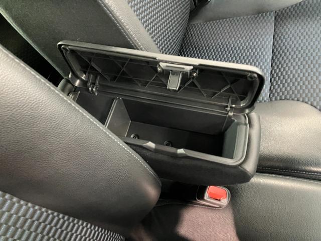 タントカスタムＸ　４ＷＤ　フルセグナビ　パノラマカメラ　車検整備付衝突被害軽減ブレーキ　コーナーセンサー　フルセグナビ　Ｂｌｕｅｔｏｏｔｈ　ＤＶＤ再生　ＵＳＢ　パノラマカメラ　両側電動スライドドア　前席シートヒーター　ＬＥＤ　スマートキー　エコアイドル　４ＷＤ（滋賀県）の中古車