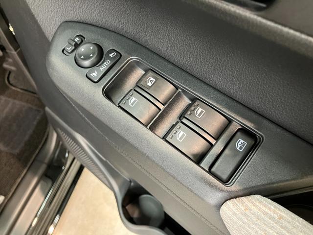 ムーヴＸ　コーナーセンサー　スマートキー　ＬＥＤ　届出済未使用車衝突被害軽減ブレーキ　コーナーセンサー　バックカメラ（ナビ装着時用）　左側電動スライドドア　ＬＥＤヘッドライト　オートライト　オートエアコン　電動格納式ミラー　スマートキー　エコアイドル（滋賀県）の中古車