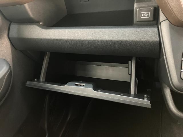 ムーヴＧ　フルセグナビ　バックカメラ　左側電動スライドドア衝突被害軽減ブレーキ　コーナーセンサー　フルセグナビ　バックカメラ　ＤＶＤ再生　Ｂｌｕｅｔｏｏｔｈ　ＵＳＢ　左側電動スライドドア　ＬＥＤ　オートライト　オートエアコン　電動パーキングブレーキ（滋賀県）の中古車