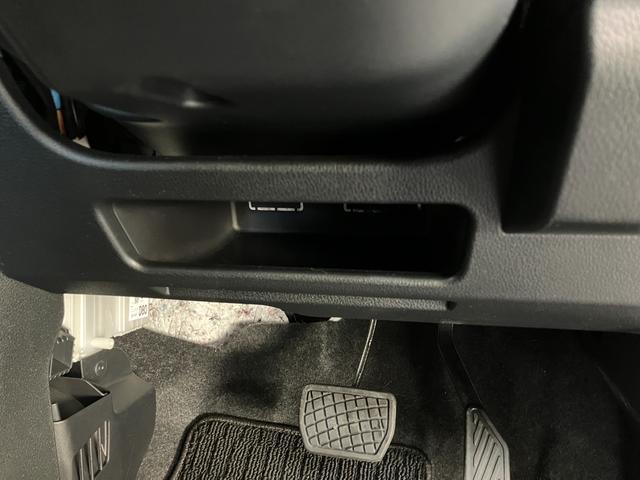 ムーヴＧ　フルセグナビ　バックカメラ　左側電動スライドドア衝突被害軽減ブレーキ　コーナーセンサー　フルセグナビ　バックカメラ　ＤＶＤ再生　Ｂｌｕｅｔｏｏｔｈ　ＵＳＢ　左側電動スライドドア　ＬＥＤ　オートライト　オートエアコン　電動パーキングブレーキ（滋賀県）の中古車