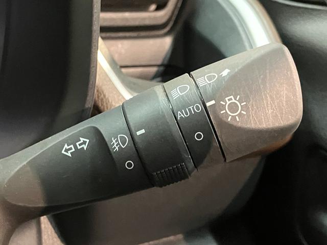 ムーヴＧ　フルセグナビ　バックカメラ　左側電動スライドドア衝突被害軽減ブレーキ　コーナーセンサー　フルセグナビ　バックカメラ　ＤＶＤ再生　Ｂｌｕｅｔｏｏｔｈ　ＵＳＢ　左側電動スライドドア　ＬＥＤ　オートライト　オートエアコン　電動パーキングブレーキ（滋賀県）の中古車