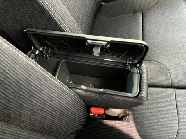 ムーヴＧ　フルセグナビ　バックカメラ　左側電動スライドドア衝突被害軽減ブレーキ　コーナーセンサー　フルセグナビ　バックカメラ　ＤＶＤ再生　Ｂｌｕｅｔｏｏｔｈ　ＵＳＢ　左側電動スライドドア　ＬＥＤ　オートライト　オートエアコン　電動パーキングブレーキ（滋賀県）の中古車