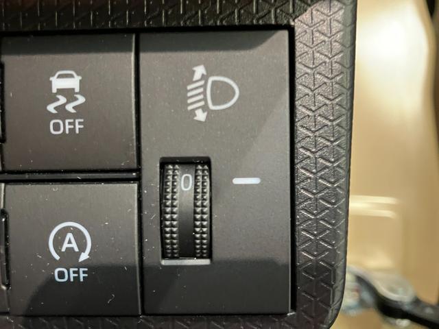 タントファンクロス　フルセグナビ　パノラマカメラ　ドラレコ衝突被害軽減ブレーキ　コーナーセンサー　フルセグナビ　Ｂｌｕｅｔｏｏｔｈ　ＤＶＤ再生　ＵＳＢ　パノラマカメラ　前後ドラレコ　両側電動スライドドア　前席シートヒーター　ＬＥＤ　オートライト　スマートキー（滋賀県）の中古車