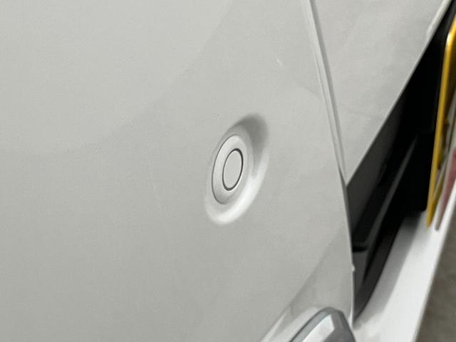 ムーヴキャンバスセオリーＧ　９型ディスプレイオーディオ　両側電動スライドドア衝突被害軽減ブレーキ　コーナーセンサー　９型ディスプレイオーディオ　フルセグ　Ｂｌｕｅｔｏｏｔｈ　ＵＳＢ　バックカメラ　両側電動スライドドア　前席シートヒーター　ＬＥＤ　ワイヤレス充電器　エコアイドル（滋賀県）の中古車