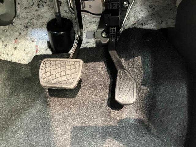 ムーヴG 左側電動スライドドア スマートキー 届出済未使用車衝突被害軽減ブレーキ コーナーセンサー バックカメラ(ナビ装着時用) 左側電動スライドドア LEDヘッドライト オートライト オートエアコン 電動パーキングブレーキ スマートキー エコアイドル(滋賀県)の中古車