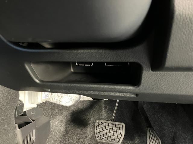 ムーヴＲＳ　フルセグナビ　バックカメラ　クルコン　届出済未使用車衝突被害軽減ブレーキ　コーナーセンサー　フルセグナビ　バックカメラ　ＤＶＤ再生　Ｂｌｕｅｔｏｏｔｈ　ＵＳＢ　両側電動スライドドア　ＬＥＤ　オートライト　オートエアコン　電動パーキング　レーダークルコン（滋賀県）の中古車