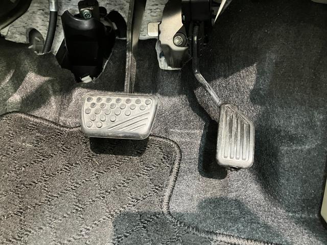 ムーヴL SAIII CDステレオ ETC キーレス 車検整備付衝突被害軽減ブレーキ CDステレオ ETC マニュアルレベリング マニュアルエアコン キーレスエントリー 電動格納式ミラー エコアイドル(滋賀県)の中古車