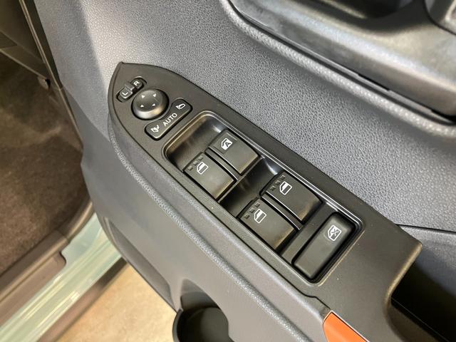 タントファンクロス　９型ディスプレイオーディオ　届出済未使用車衝突被害軽減ブレーキ　コーナーセンサー　９型ディスプレイオーディオ　フルセグ　Ｂｌｕｅｔｏｏｔｈ　ＵＳＢ　バックカメラ　両側電動スライドドア　前席シートヒーター　ＬＥＤ　スマートキー　エコアイドル（滋賀県）の中古車