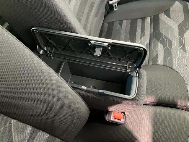 タントファンクロス　９型ディスプレイオーディオ　届出済未使用車衝突被害軽減ブレーキ　コーナーセンサー　９型ディスプレイオーディオ　フルセグ　Ｂｌｕｅｔｏｏｔｈ　ＵＳＢ　バックカメラ　両側電動スライドドア　前席シートヒーター　ＬＥＤ　スマートキー　エコアイドル（滋賀県）の中古車