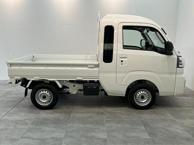 ハイゼットトラックジャンボエクストラ　４ＷＤ　ＣＶＴ　届出済未使用車衝突被害軽減ブレーキ　スマアシ　コーナーセンサー　ＬＥＤヘッドライト　オートライト　スマートキー　パワーウインドウ　電動格納式ミラー　４ＷＤ　デフロック　荷台作業灯　届出済未使用車（滋賀県）の中古車