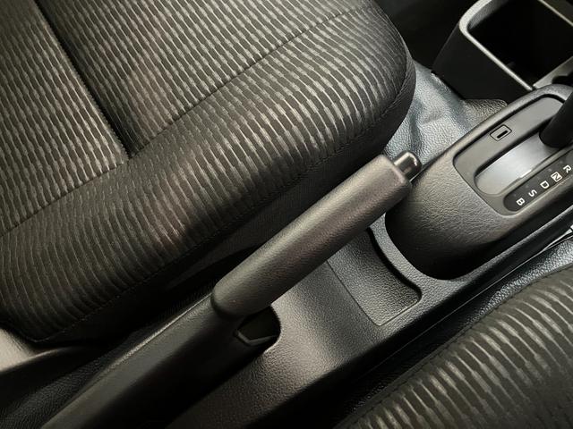 ハイゼットトラックジャンボエクストラ　４ＷＤ　ＣＶＴ　届出済未使用車衝突被害軽減ブレーキ　スマアシ　コーナーセンサー　ＬＥＤヘッドライト　オートライト　スマートキー　パワーウインドウ　電動格納式ミラー　４ＷＤ　デフロック　荷台作業灯　届出済未使用車（滋賀県）の中古車