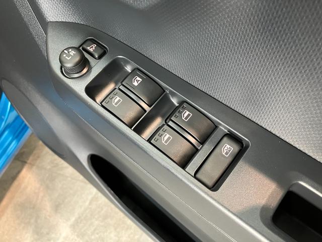 ミライースＸ　ＳＡ３　キーレス　ＬＥＤ　届出済未使用車衝突被害軽減ブレーキ　スマアシ３　コーナーセンサー　バックカメラ（ナビ装着時用）　ＬＥＤヘッドライト　電動格納式ミラー　マニュアルレベリング　キーレスエントリー　オートライト　エコアイドル（滋賀県）の中古車