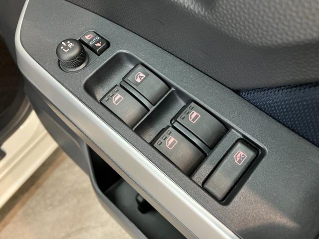 トールカスタムＧ　９型ディスプレイオーディオ　Ｂカメラ　クルコン衝突被害軽減ブレーキ　コーナーセンサー　９型ディスプレイオーディオ　フルセグ　Ｂｌｕｅｔｏｏｔｈ　ＵＳＢ　バックカメラ　両側電動スライドドア　ＬＥＤ　レーダークルーズコントロール　スマートキー（滋賀県）の中古車