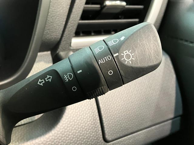 トールカスタムＧ　９型ディスプレイオーディオ　Ｂカメラ　クルコン衝突被害軽減ブレーキ　コーナーセンサー　９型ディスプレイオーディオ　フルセグ　Ｂｌｕｅｔｏｏｔｈ　ＵＳＢ　バックカメラ　両側電動スライドドア　ＬＥＤ　レーダークルーズコントロール　スマートキー（滋賀県）の中古車