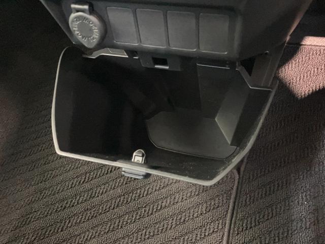 トールカスタムＧ　９型ディスプレイオーディオ　Ｂカメラ　クルコン衝突被害軽減ブレーキ　コーナーセンサー　９型ディスプレイオーディオ　フルセグ　Ｂｌｕｅｔｏｏｔｈ　ＵＳＢ　バックカメラ　両側電動スライドドア　ＬＥＤ　レーダークルーズコントロール　スマートキー（滋賀県）の中古車