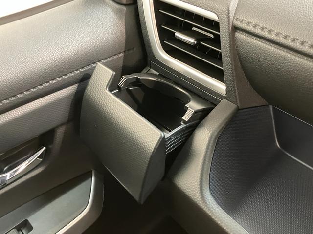 トールカスタムＧ　９型ディスプレイオーディオ　Ｂカメラ　クルコン衝突被害軽減ブレーキ　コーナーセンサー　９型ディスプレイオーディオ　フルセグ　Ｂｌｕｅｔｏｏｔｈ　ＵＳＢ　バックカメラ　両側電動スライドドア　ＬＥＤ　レーダークルーズコントロール　スマートキー（滋賀県）の中古車