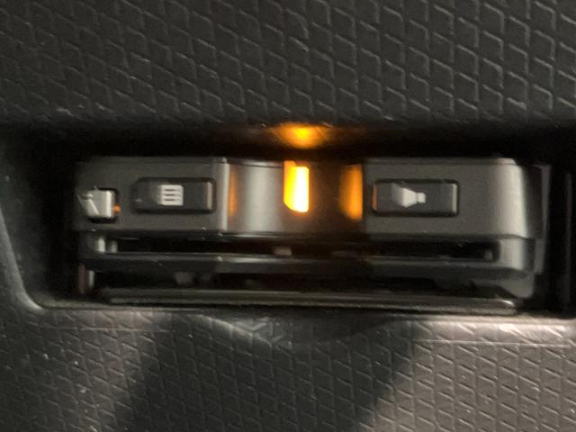 タントカスタムＸ　４ＷＤ　フルセグナビ　バックカメラ　前後ドラレコ衝突被害軽減ブレーキ　コーナーセンサー　フルセグナビ　Ｂｌｕｅｔｏｏｔｈ　ＤＶＤ再生　ＵＳＢ　バックカメラ　前後ドラレコ　両側電動スライドドア　前席シートヒーター　オートエアコン　フルタイム４ＷＤ（滋賀県）の中古車