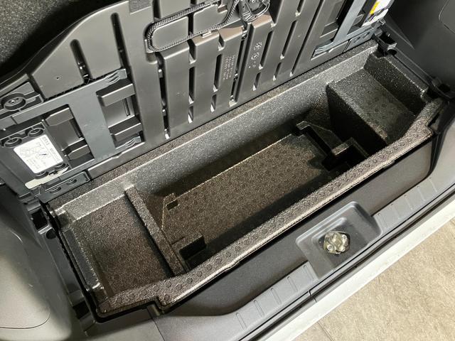 タントＸ　９型ディスプレイオーディオ　駐車支援機能　両側パワスラ衝突被害軽減ブレーキ　コーナーセンサー　９型ディスプレイオーディオ　フルセグ　Ｂｌｕｅｔｏｏｔｈ　ＵＳＢ　パノラマカメラ　前後ドラレコ　両側パワスラ　シートヒーター　スマートキー　駐車支援システム（滋賀県）の中古車