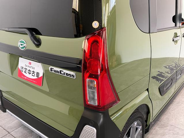 タントファンクロスターボ　ＩＤＬＥレス　フルセグナビ　バックカメラ衝突被害軽減ブレーキ　コーナーセンサー　フルセグナビ　Ｂｌｕｅｔｏｏｔｈ　ＤＶＤ再生　ＵＳＢ　バックカメラ　ドラレコ　両側電動スライドドア　前席シートヒーター　ＬＥＤ　オートライト　スマートキー（滋賀県）の中古車