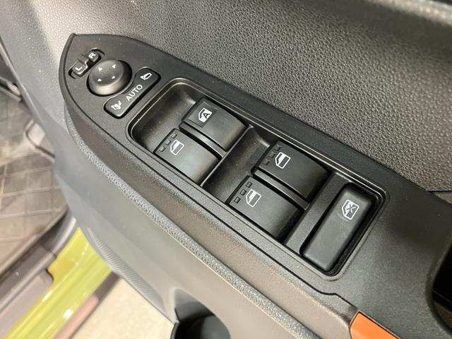 タントファンクロスターボ　ＩＤＬＥレス　フルセグナビ　バックカメラ衝突被害軽減ブレーキ　コーナーセンサー　フルセグナビ　Ｂｌｕｅｔｏｏｔｈ　ＤＶＤ再生　ＵＳＢ　バックカメラ　ドラレコ　両側電動スライドドア　前席シートヒーター　ＬＥＤ　オートライト　スマートキー（滋賀県）の中古車