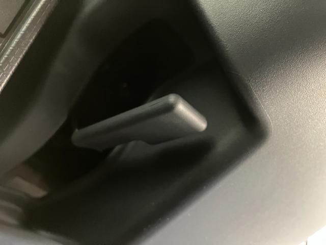 タントファンクロスターボ　ＩＤＬＥレス　フルセグナビ　バックカメラ衝突被害軽減ブレーキ　コーナーセンサー　フルセグナビ　Ｂｌｕｅｔｏｏｔｈ　ＤＶＤ再生　ＵＳＢ　バックカメラ　ドラレコ　両側電動スライドドア　前席シートヒーター　ＬＥＤ　オートライト　スマートキー（滋賀県）の中古車