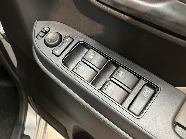 タントX 左側電動スライドドア 前席シートヒーター 届出済未使用車衝突被害軽減ブレーキ コーナーセンサー バックカメラ(ナビ装着時用) 左側電動スライドドア 前席シートヒーター 電動パーキングブレーキ LED オートライト オートエアコン スマートキー エコアイドル(滋賀県)の中古車