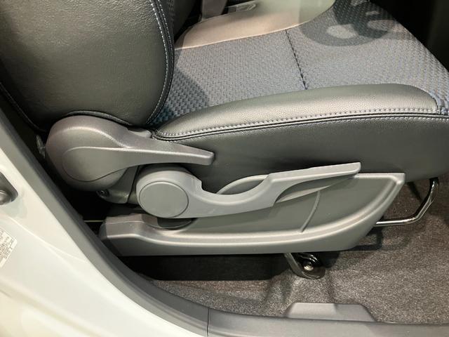 タントカスタムX 9型ディスプレイオーディオ 届出済未使用車衝突被害軽減ブレーキ コーナーセンサー 9型ディスプレイオーディオ フルセグ Bluetooth USB バックカメラ 両側電動スライドドア 前席シートヒーター LED スマートキー エコアイドル(滋賀県)の中古車