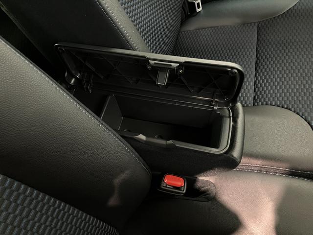 タントカスタムX 9型ディスプレイオーディオ 届出済未使用車衝突被害軽減ブレーキ コーナーセンサー 9型ディスプレイオーディオ フルセグ Bluetooth USB バックカメラ 両側電動スライドドア 前席シートヒーター LED スマートキー エコアイドル(滋賀県)の中古車