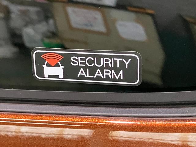 ムーヴＧ　左側電動スライドドア　コーナーセンサー　届出済未使用車衝突被害軽減ブレーキ　コーナーセンサー　バックカメラ（ナビ装着時用）　左側電動スライドドア　ＬＥＤヘッドライト　オートライト　オートエアコン　電動パーキングブレーキ　スマートキー　エコアイドル（滋賀県）の中古車